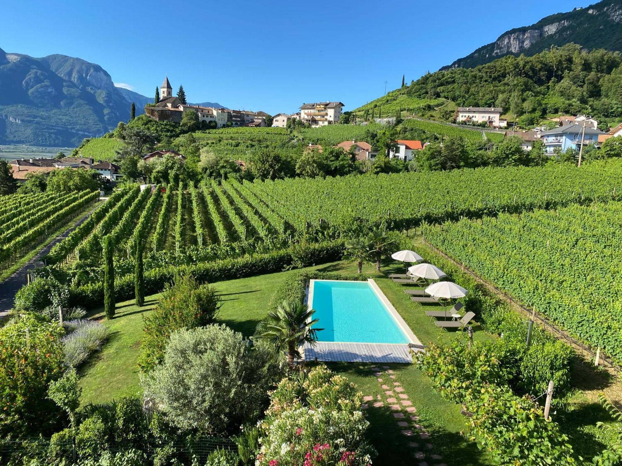 Sonnenhof Tramin - Adults Only Apartment Termeno Exterior photo